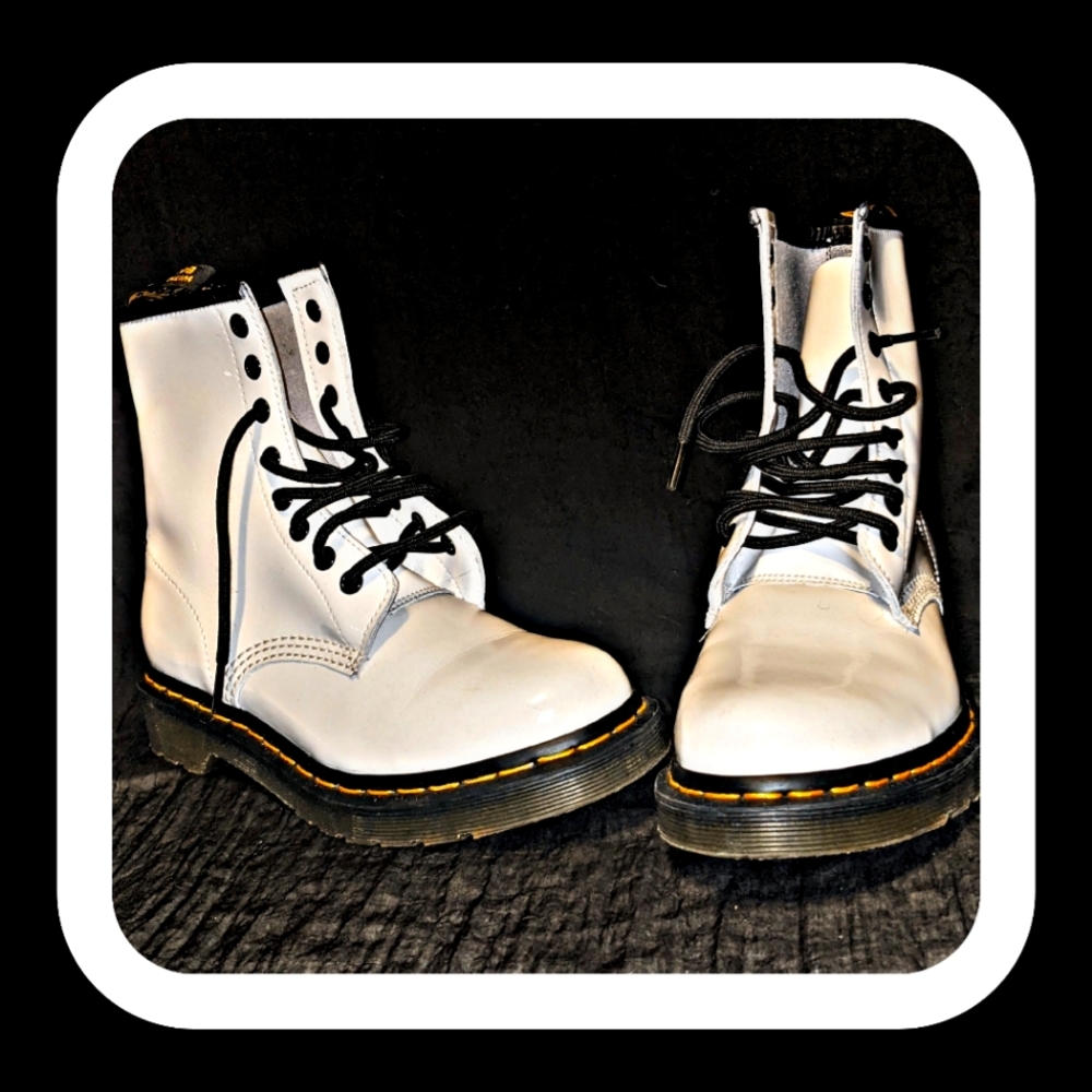 Brand new Dr. Martens Size 7